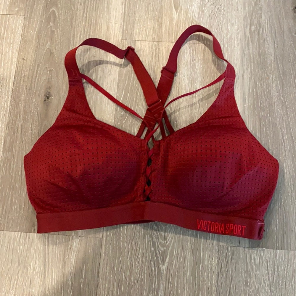 Sports bra